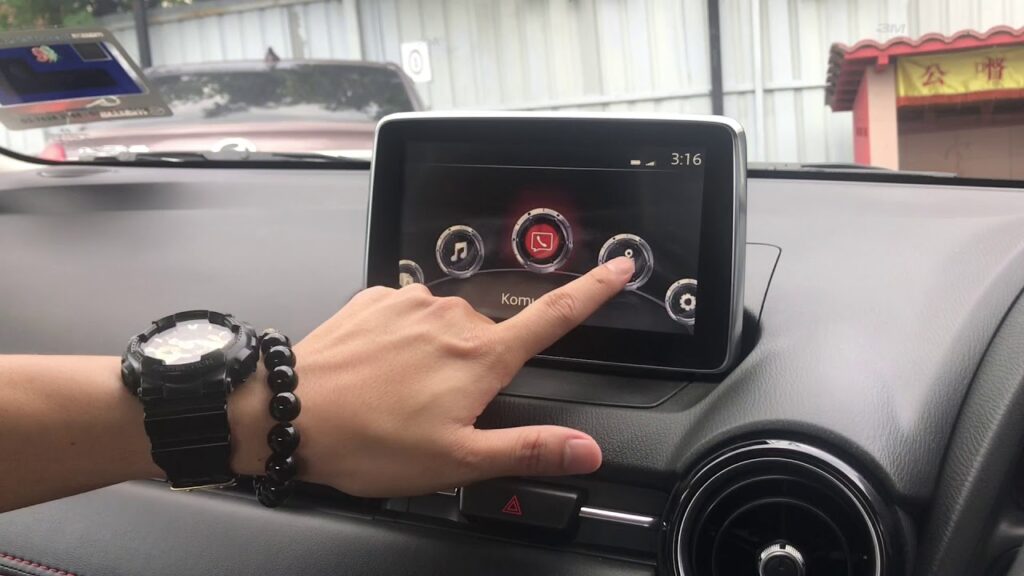 scheda sd di navigazione mazda